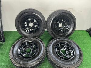 【管理番号 244-51】 ランクル60系 16×6J インセット0 PCD139.7-6H 235/80R16 ダンロップ スタッドレス ランドローバー サファリ 等