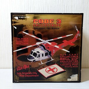 サ16【80】1円～ CODE3 1/64 ダイキャスト コレクティブル リミテッドエディション BELL412 ベル ヘリコプター ランディングパッド 模型