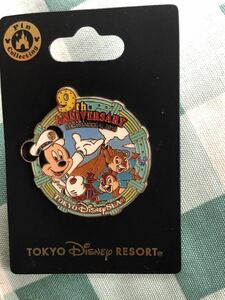 【未使用】ディズニーシー　9周年　ピンバッジ　ミッキー チップとデール TDR ピンズ　チップ　デール 東京ディズニーリゾート