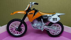 スケール 1/18 KLM SX520 ！ 世界の名バイクシリーズ！ Maist