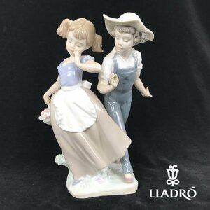1205【1円～】 LLADRO リヤドロ 恋の芽吹き Love in bloom フィギュリン 置物 陶器 人形 スペイン