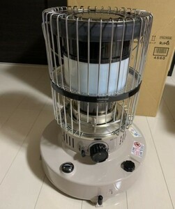 TOYOTOMI トヨトミ 新品 KR-47A-C [石油ストーブ(木造11畳/コンクリート17畳まで)] ベージュ 未使用品