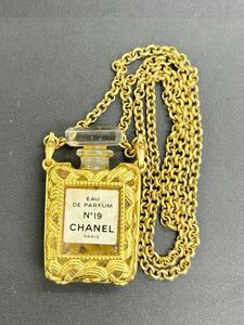 シャネル CHANEL NO.19 NO19 香水 ミニボトル ネックレス ゴールド 香水瓶 ケース ヴィンテージ レア パフューム ペンダント 本島のみです