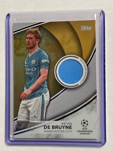 2023-24 Topps UEFA Club Competitions Gold Jersey Card Kevin De Bruyne 01/50 ケヴィン・デ・ブライネ 試合着用ジャージーカード