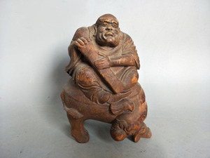 清代　竹根彫りの羅漢像