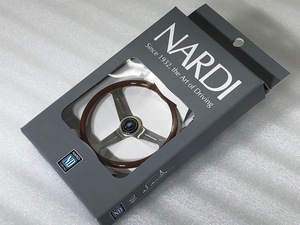 ￥送料一律￥ NARDI ナルディー クラシック キーホルダー 正規品 ！ポリッシュ 検）ウッド Φ φ cm ウット パイ モモ ステアリング MOMO