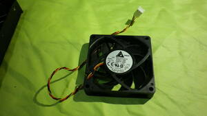 VOSTRO　ケースFAN　AUB0712MB　DELTA　C457F-A00　動作品