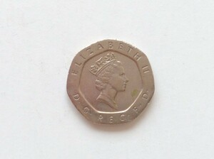 【即決】イギリス 20ペンス硬貨 1995年■エリザベス女王 エリザベス2世 テューダーローズと王冠 貨幣 英国 コイン 白銅貨 送料84円〜