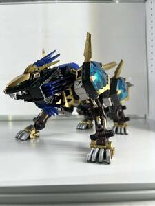 塗装済み完成品　hmmライガーゼロイクスZOIDS コトブキヤ　寿屋