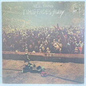 ★即決 NEIL YOUNG time fades away オリジナル MS2151 31632 RE2M/2E 新聞紙インサート付、入れ口上cvr。