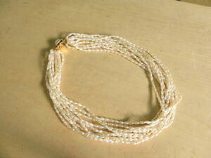 淡水真珠　淡水パール １０連ネックレス ライスパール　 長さ約４６ｃｍ（ｓ４9５