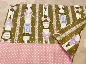 No.85 裏付ランチョンマット ハンドメイド 　25x35 　女の子