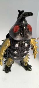 宇宙昆虫サタンビートル　タグ付き　バンダイウルトラ怪獣シリーズ６４　ウルトラマンレオ