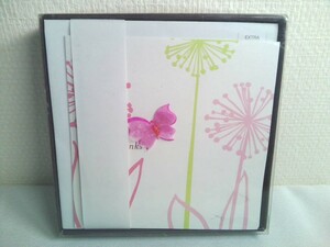 Hallmark　Thanksカード8枚＋封筒8枚　カードサイズ：１２ｃｍX１２ｃｍ　かわいい　蝶々飾り