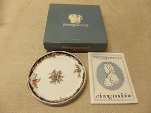 0440134w【簡易メ便】WEDGWOOD OSBORNE COASTER ウェッジウッド オズボーン コースター φ10.2cm程/箱入り/英国製/黒壺印/R4714/金縁/中古