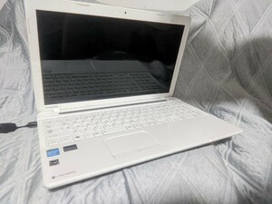 Toshiba dynabook T453/33LWS