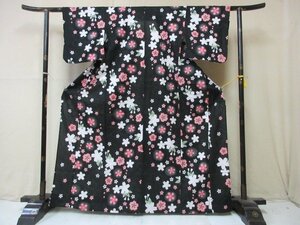 1円 良品 木綿 綿 浴衣 祭り 花火 和装 和服 黒 桜吹雪 鹿の子 花吹雪 お洒落 可愛い 身丈156cm 裄63cm【夢職】★★★