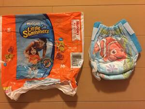 ●○ HUGGIES LITTLE SWIMMERS ニモ クラッシュ 水遊び プール スイミング オムツ パンツ M 11～15KG ② ○●