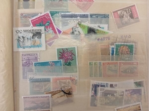外国、日本　レア物記念切手　大量まとめ売りな