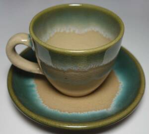 昭和期　翡翠釉　コーヒーカップ&ソーサー　小石原窯