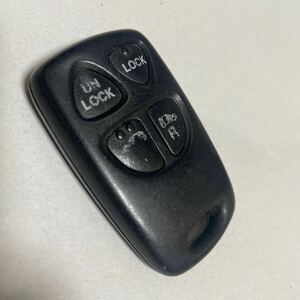 O8088 返品可　動作品　簡易清掃済み　MAZDA 4ボタン　キーレス リモコン 鍵 