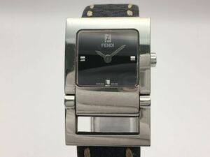 (R324) 【稼動】フェンディ オロロジ 5200L SS×レザー クォーツ レディース腕時計 ブラック文字盤 スクエア