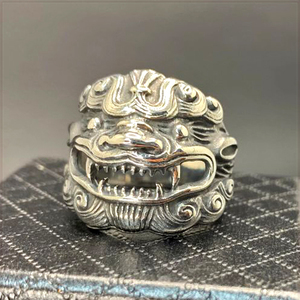 [RING] 316L Top Quality Vintage Silver 指輪 魔除け 守り神 門番 霊獣 獅子 狛犬 シーサー デザイン 22.5mm リング 19号 【送料無料】