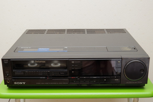 ♪♪SONY SL-HF900 Betamax Hi-Band Beta hi-fi ベータマックス 通電確認のみ ジャンク♪♪