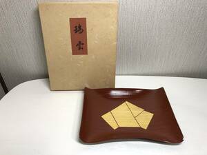 京漆匠 平安象彦 瑞雲 竹皿 菓子皿 銘々皿 盛皿 長方皿 菓子器 漆器 朱漆金箔 和食器 赤 朱 紅 和菓子 結び 茶道具 ゴールド 京漆器 