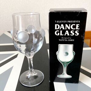 e46)DANCE ワイングラス 石井竜也 米米CLUB デザイン グラス 7-11 2002