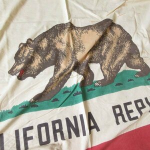 USA製 CALIFORNIA REPUBLIC カリフォルニア州旗 アメリカ 128cm×175cm ビンテージ フラッグ ガレージ ディスプレイ D145-71-0009ZVW