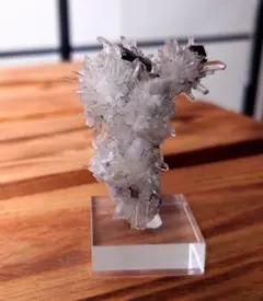 鉱物標本　水晶　マンガン重石