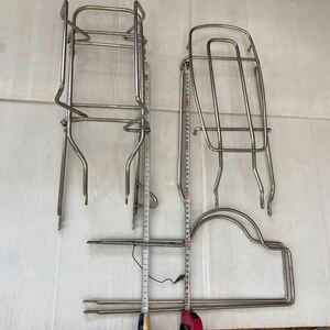 自転車 部品 (荷台2個、前部アングル)