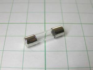 ☆☆　ガラス管ヒューズ 3A　5.2x20mm　☆☆