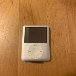 【動作確認済】Apple iPod nano 第三世代シルバー 4GB カバー付