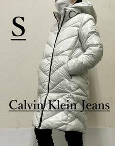 カルバン クライン ジーンズ　レディース　パデッド コート 02B22　Sサイズ　ホワイト　新品 タグ付　Calvin Klein Jeans　J20J219827