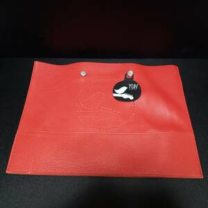 ユー バイオルチアーニ（yuh ORCIANI） イタリア製レザーバッグ 赤