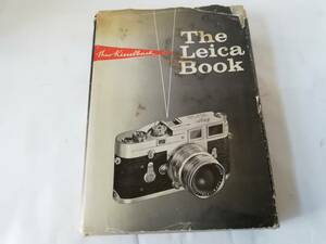 THE Leica Book 英語版 1967年 初版 、サイズ21.5cm16cm。