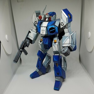 多分イマイ。モスピーダのレギオス　ガンダムで1/100サイズです。