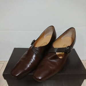 銀座 ヨシノヤ 靴 シューズ パンプス ヒール 茶色 ブラウン サイズ 23.5 人気 定番