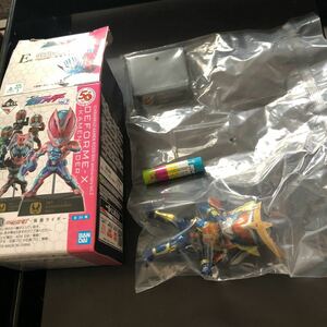 整理番号331 一番くじ　仮面ライダー鎧武　ディフォルメーX E賞