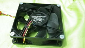 DELL VOSTRO　ケースFAN　SUNON　EE92251S3-D020-C99　動作品　ねじ付き