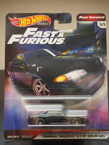 ホットウィール NISSAN SKYLINE GT-R BNR 32 ワイルドスピード スカイライン ミニカー FAST＆FURIOUS × HOT WHeeLs コラボ FURIOUS7