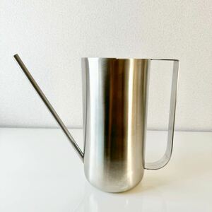 ★コンランショップ　オリジナル　水差し　WATERING CAN BRUSHED STEEL★園芸　植物　ジョウロ　アクタス　イルムス　ガーデン