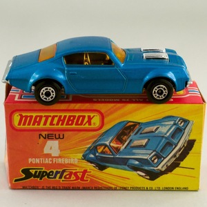 イギリス マッチボックス（matchbox） superfast PONTIAC FIREBIRD NEW 4 75 1975