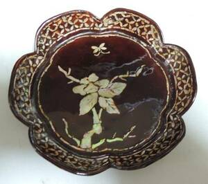 中国清時代　螺鈿　蝶花　小漆皿　珍品