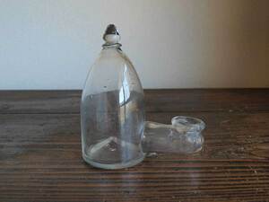 小さな吹きガラスの小鳥の水入れ ゆらゆらガラス 容器 古道具 硝子 花器 1920年代 ヨーロッパ フランス アンティーク/J827