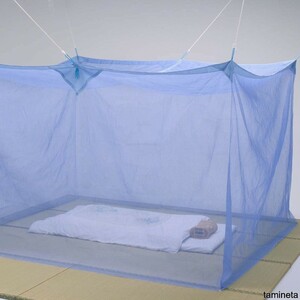 昔ながらの蚊帳! 6畳用 蚊取り線香 キャンプ 安眠 メッシュ ブルー 綿100% 国産 天然素材 虫対策 ひょうたん型留め具 虫の侵入を防ぐ蚊帳