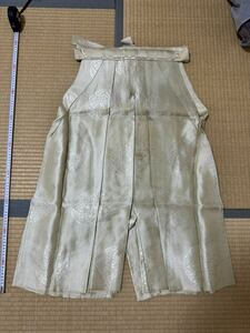 法衣　切袴① 八藤紋　中古品　夏用