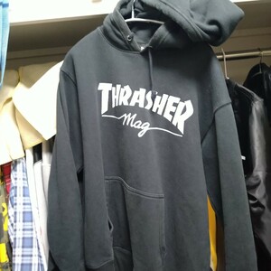 スラッシャー　THRASHER　パーカー　Lサイズ